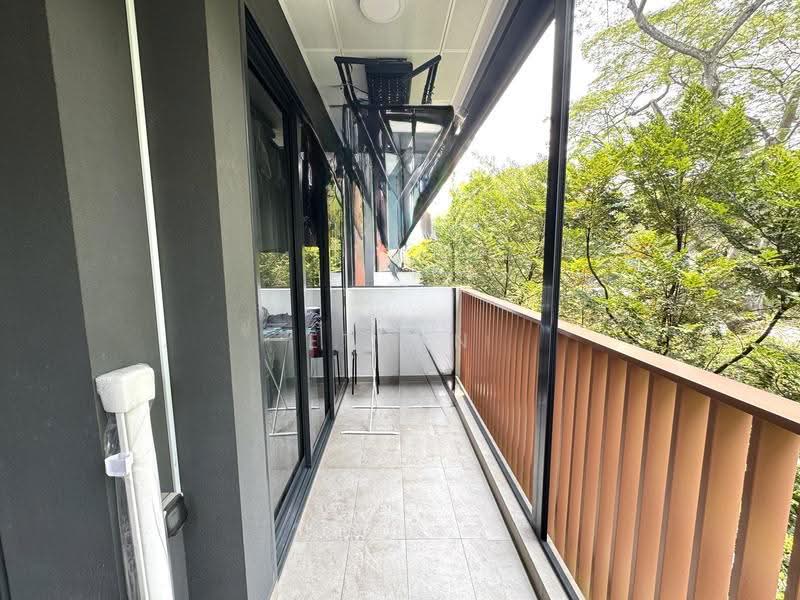 Royalgreen, 2 Anamalai Avenue, Tanglin / Holland / Bukit Timah, 2 Bedrooms, 818 sqft, Condominium For Sale, by Ethan Mark Kheng, 500259716 - Balcony - PropertyGuru.com.sg