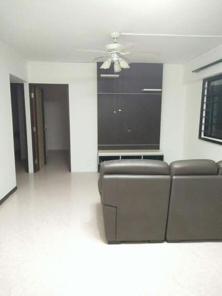 407 Sembawang Drive, 407 Sembawang Drive, Sembawang / Yishun, 3 Bedrooms, 969 sqft, HDB Flat For Sale, by Chee Chin Chin, 500259739 - Living Room - PropertyGuru.com.sg