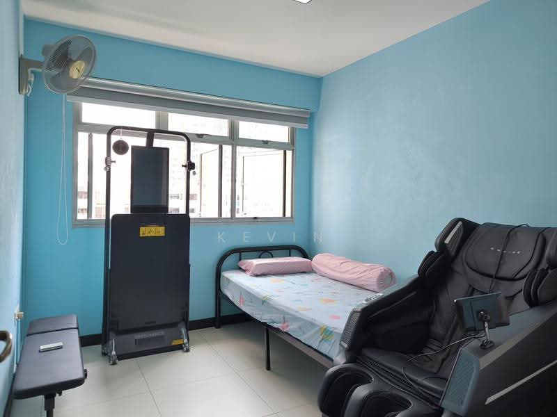 56 Teban Gardens Road, 56 Teban Gardens Road, Boon Lay / Jurong / Tuas, 3 Bedrooms, 990 sqft, HDB Flat For Sale, by Kevin Ho, 500259744 - Bedroom - PropertyGuru.com.sg