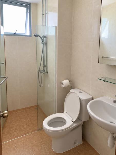 Wilkie 48, 48 Wilkie Road, Orchard / River Valley, Room Rental, 100 sqft, Condominium For Rent, by Fernn Lim, 500259753 - Bathroom - PropertyGuru.com.sg