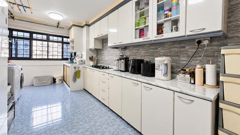 56 Chai Chee Drive, 56 Chai Chee Drive, Bedok / Upper East Coast, 3 Bedrooms, 979 sqft, HDB Flat For Sale, by Norizzam (Zam Boleh Bantu), 500259758 - Kitchen - PropertyGuru.com.sg