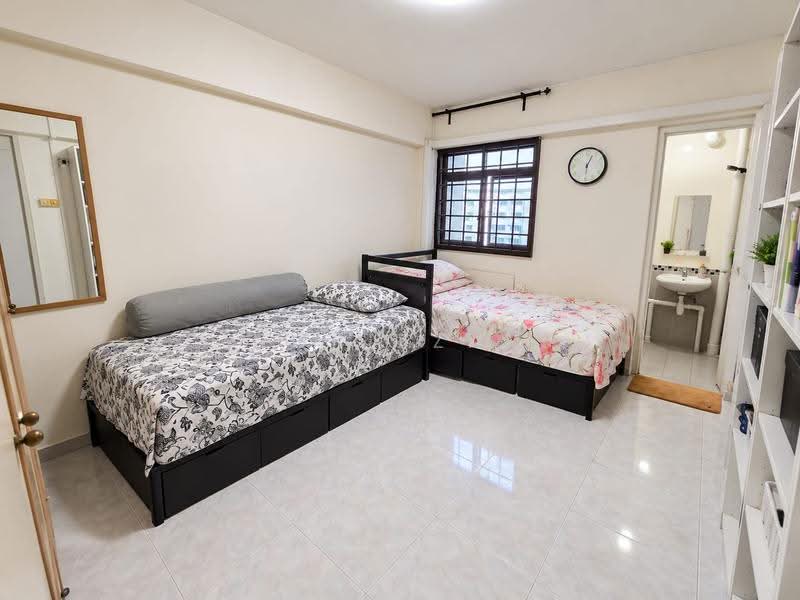 56 Chai Chee Drive, 56 Chai Chee Drive, Bedok / Upper East Coast, 3 Bedrooms, 979 sqft, HDB Flat For Sale, by Norizzam (Zam Boleh Bantu), 500259758 - Bedroom - PropertyGuru.com.sg