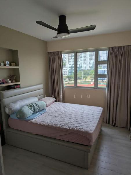 446A Bukit Batok West Avenue 8, 446A Bukit Batok West Avenue 8, Dairy Farm / Bukit Panjang / Choa Chu Kang, 3 Bedrooms, 1,206 sqft, HDB Flat For Sale, by Alex Liu, 500259764 - Common room - PropertyGuru.com.sg