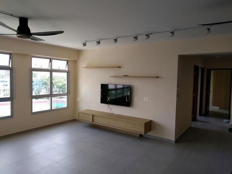 446A Bukit Batok West Avenue 8, 446A Bukit Batok West Avenue 8, Dairy Farm / Bukit Panjang / Choa Chu Kang, 3 Bedrooms, 1,206 sqft, HDB Flat For Sale, by Alex Liu, 500259764 - Living Room - PropertyGuru.com.sg