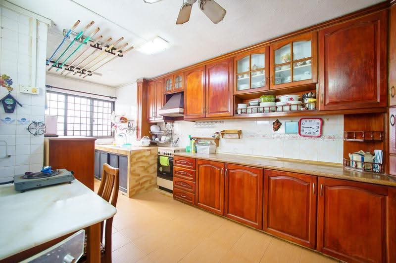 178 Woodlands Street 13, 178 Woodlands Street 13, Admiralty / Woodlands, 3 Bedrooms, 1,302 sqft, HDB Flat For Sale, by KENNETH CHUA, 500259768 - Kitchen - PropertyGuru.com.sg