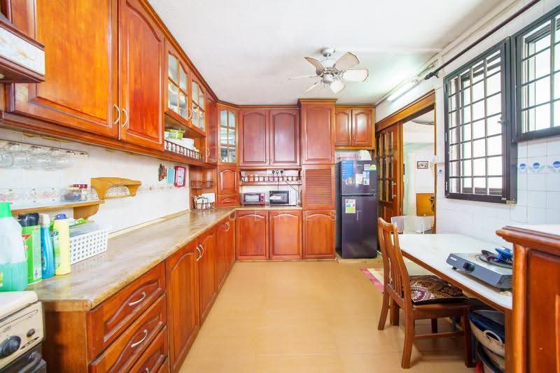 178 Woodlands Street 13, 178 Woodlands Street 13, Admiralty / Woodlands, 3 Bedrooms, 1,302 sqft, HDB Flat For Sale, by KENNETH CHUA, 500259768 - Kitchen - PropertyGuru.com.sg