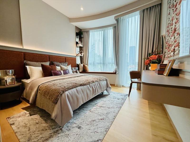 Cliveden at Grange, 100 Grange Road, Tanglin / Holland / Bukit Timah, 4 Bedrooms, 2,842 sqft, Condominium For Sale, by Irene Tow, 500259769 - PropertyGuru.com.sg