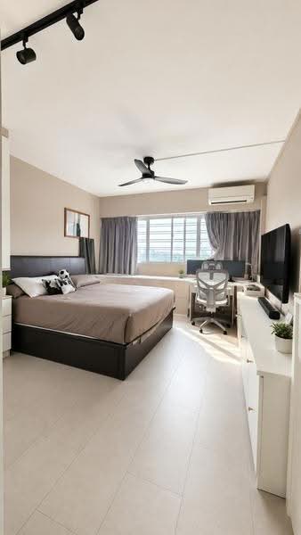 206 Clementi Avenue 6, 206 Clementi Avenue 6, Buona Vista / West Coast / Clementi New Town, 4 Bedrooms, 1,657 sqft, HDB Flat For Sale, by Jose Loh Zhenhao, 500259771 - Bedroom - PropertyGuru.com.sg