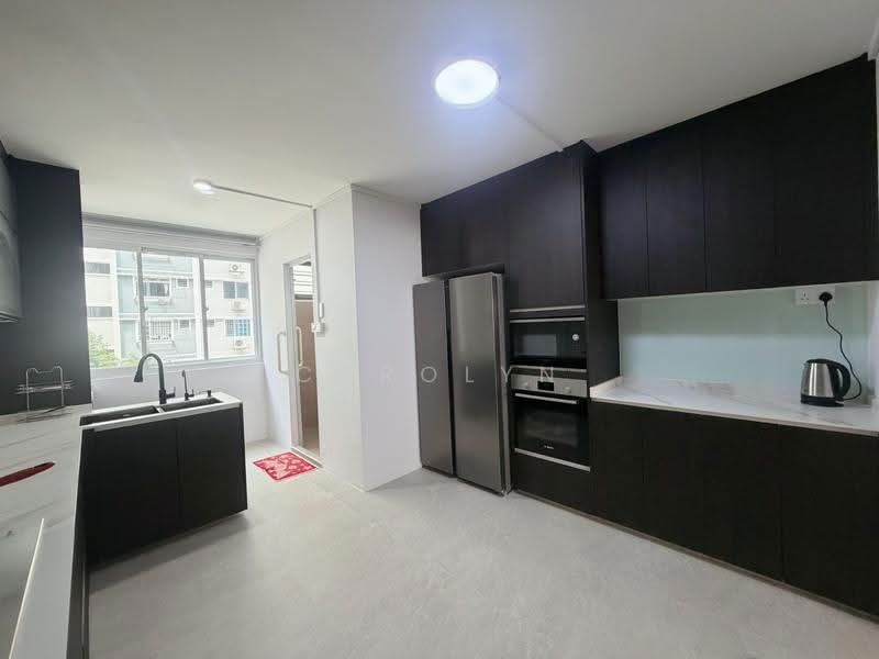 873 Tampines Street 84, 873 Tampines Street 84, Pasir Ris / Tampines, 4 Bedrooms, 1,302 sqft, HDB Flat For Sale, by Carolyn Ng, 500259775 - Kitchen - PropertyGuru.com.sg