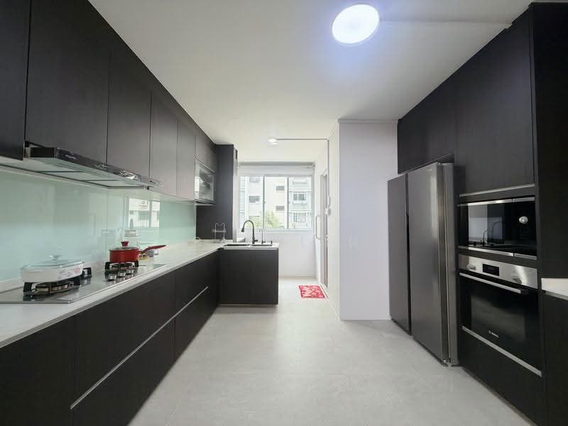873 Tampines Street 84, 873 Tampines Street 84, Pasir Ris / Tampines, 4 Bedrooms, 1,302 sqft, HDB Flat For Sale, by Carolyn Ng, 500259775 - Kitchen - PropertyGuru.com.sg
