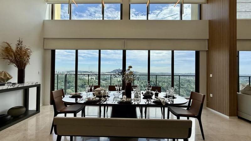 Pinetree Hill, 30 Pine Grove, Clementi Park / Upper Bukit Timah, 5 Bedrooms, 2,874 sqft, Condominium For Sale, by Elaine Goh, 500259777 - Dining Room - PropertyGuru.com.sg