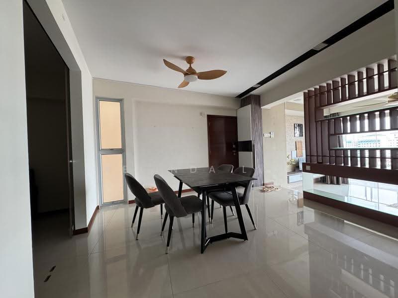 Lakepoint Condo, 2 Lakepoint Drive, Boon Lay / Jurong / Tuas, Room Rental, 120 sqft, Condominium For Rent, by Belinda Liu, 500259780 - Dining Room - PropertyGuru.com.sg