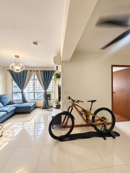 874D Tampines Street 85, 874D Tampines Street 85, Pasir Ris / Tampines, 3 Bedrooms, 1,001 sqft, HDB Flat For Sale, by Adam K, 500259783 - Living Room - PropertyGuru.com.sg