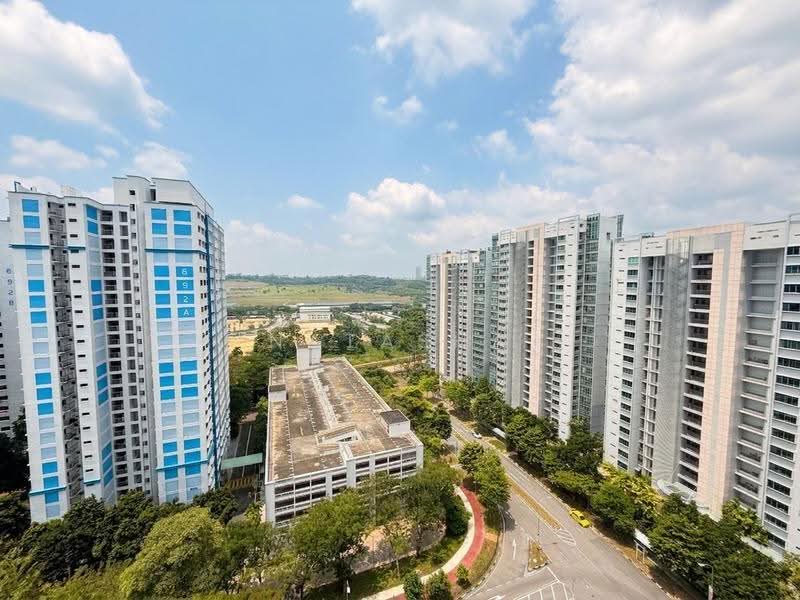 656 Choa Chu Kang Crescent, 656 Choa Chu Kang Crescent, Dairy Farm / Bukit Panjang / Choa Chu Kang, 4 Bedrooms, 1,517 sqft, HDB Flat For Sale, by Natasha Goh, 500259806 - Exterior - PropertyGuru.com.sg