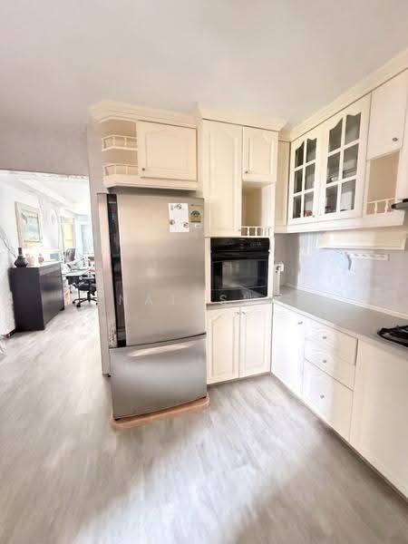 656 Choa Chu Kang Crescent, 656 Choa Chu Kang Crescent, Dairy Farm / Bukit Panjang / Choa Chu Kang, 4 Bedrooms, 1,517 sqft, HDB Flat For Sale, by Natasha Goh, 500259806 - Kitchen - PropertyGuru.com.sg