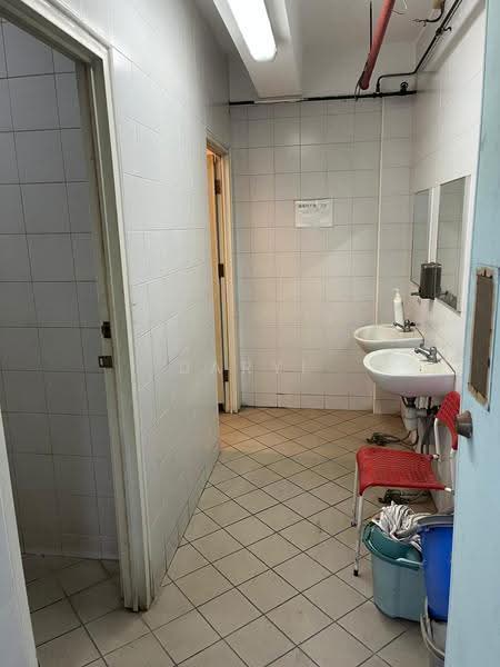 Woodlands East Industrial Estate, 20 Woodlands Link, Admiralty / Woodlands, 3,143 sqft, Factory / Workshop (B2) For Rent, by Daryl Tan, 500259815 - Bathroom - CommercialGuru.com.sg