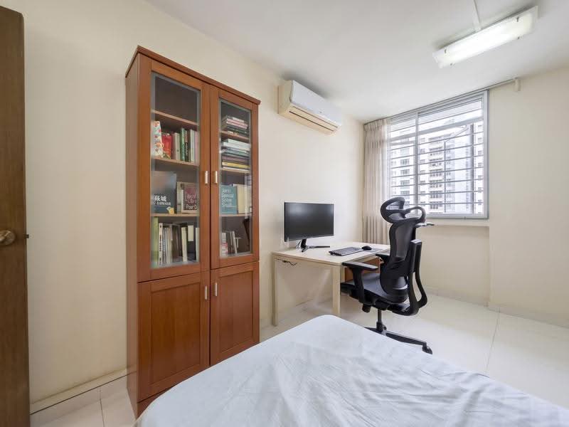 347 Ubi Avenue 1, 347 Ubi Avenue 1, Eunos / Geylang / Paya Lebar, 3 Bedrooms, 1,119 sqft, HDB Flat For Sale, by Ting Shi Yang, 500259825 - Bedroom - PropertyGuru.com.sg