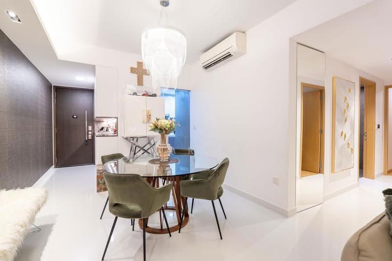 Parc Olympia, 60 Flora Drive, Changi Airport / Changi Village, 3 Bedrooms, 1,453 sqft, Condominium For Sale, by Klarris Leong, 500259833 - Dining Room - PropertyGuru.com.sg