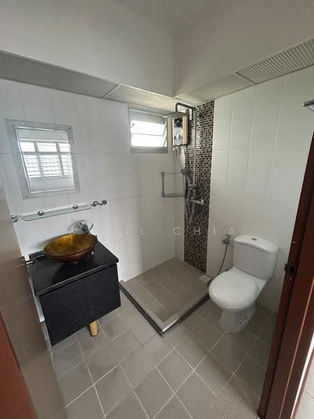 522A Tampines Central 7, 522A Tampines Central 7, Pasir Ris / Tampines, Room Rental, 130 sqft, HDB Flat For Rent, by April Chia, 500259834 - Bathroom - PropertyGuru.com.sg