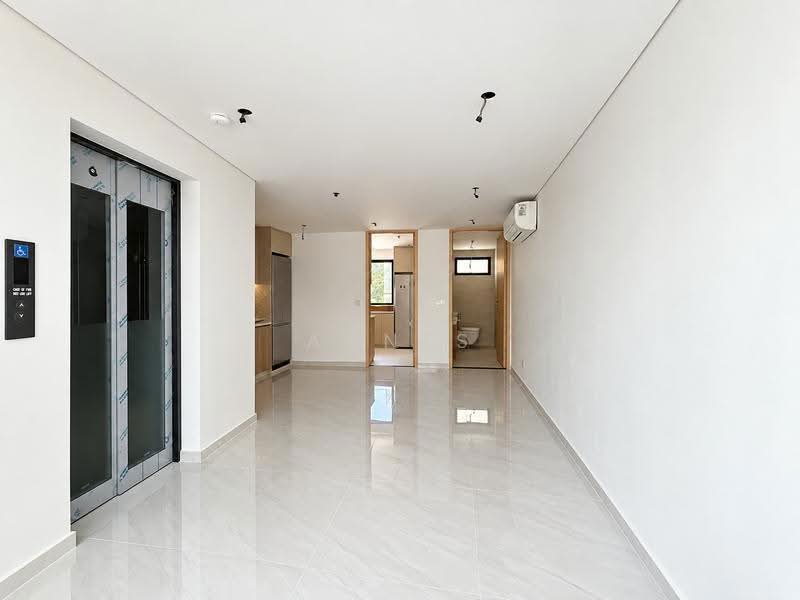 **LANDED7772** @ BRAND NEW TERRACE AT SIGLAP, East Coast / Marine Parade, 5 Bedrooms, 4,972 sqft, Terraced House For Sale, by Agnes Ng, 500259835 - Interior - PropertyGuru.com.sg