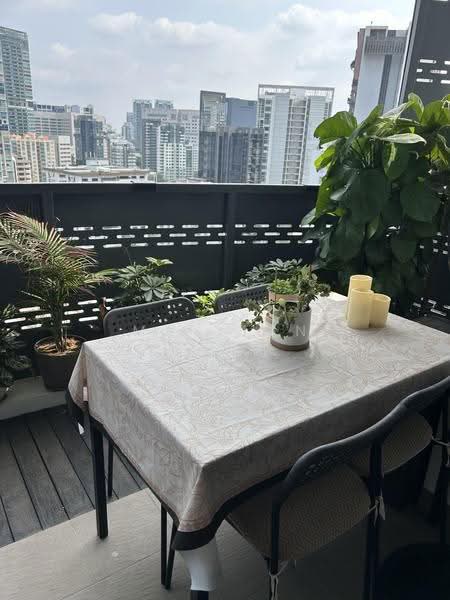 Lucida, 2 Suffolk Road, Newton / Novena, Studio, 624 sqft, Apartment For Sale, by May Tan, 500259877 - Balcony - PropertyGuru.com.sg