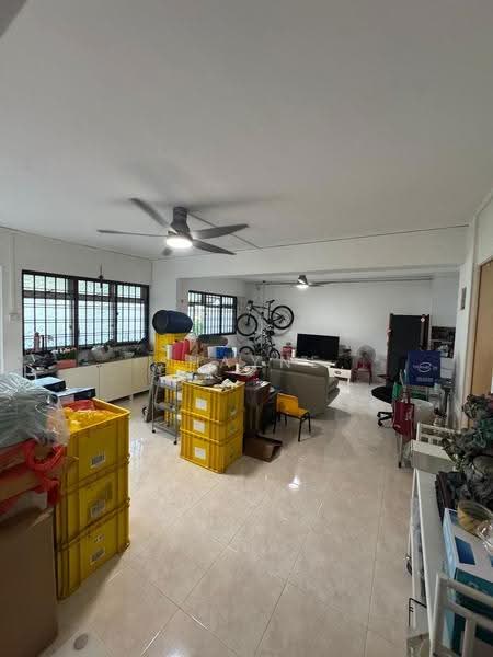 854 Jurong West Street 81, 854 Jurong West Street 81, Boon Lay / Jurong / Tuas, 3 Bedrooms, 1,162 sqft, HDB Flat For Sale, by Shayne Teo, 500259881 - Living Room - PropertyGuru.com.sg
