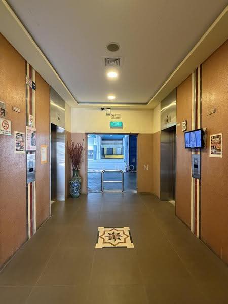 Henderson Industrial Park, 203 Henderson Road, Alexandra / Commonwealth, 850 sqft, Light Industrial (B1) For Rent, by Vernon Tan, 500259883 - Lobby - CommercialGuru.com.sg