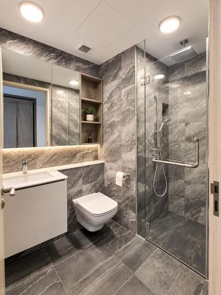 Sengkang Grand Residences, 78 Compassvale Bow, Hougang / Punggol / Sengkang, 2 Bedrooms, 678 sqft, Condominium For Sale, by Emily Lai, 500259889 - Bathroom - PropertyGuru.com.sg