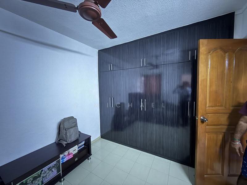 242 Bukit Batok East Avenue 5, 242 Bukit Batok East Avenue 5, Dairy Farm / Bukit Panjang / Choa Chu Kang, 2 Bedrooms, 721 sqft, HDB Flat For Sale, by S MICHAEL Michael, 500259902 - Interior - PropertyGuru.com.sg