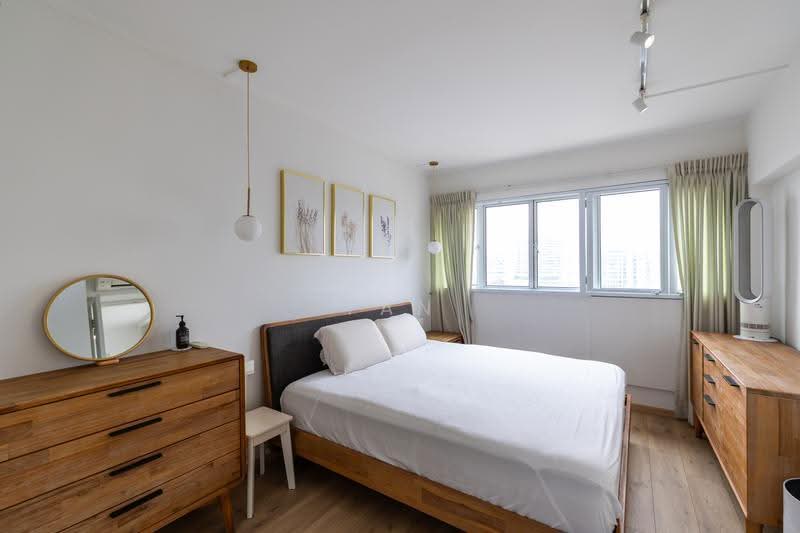 22 Saint George's Road, 22 Saint George's Road, Balestier / Toa Payoh, 3 Bedrooms, 1,270 sqft, HDB Flat For Sale, by Tan Tuan Yeow, 500259911 - Master Bedroom - PropertyGuru.com.sg