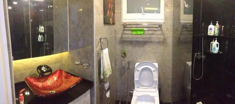 9A Boon Tiong Road, 9A Boon Tiong Road, Alexandra / Commonwealth, 3 Bedrooms, 1,206 sqft, HDB Flat For Sale, by Lee Hui Hui, 500259918 - Bathroom - PropertyGuru.com.sg