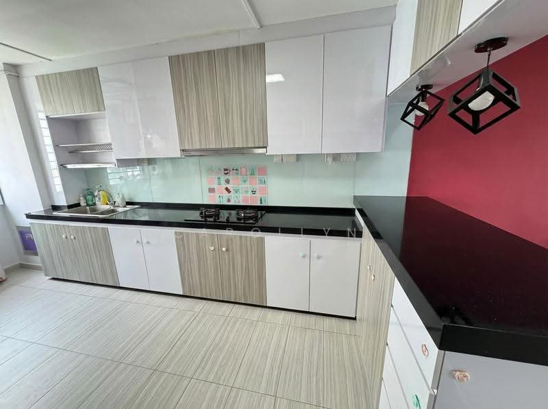 352 Ubi Avenue 1, 352 Ubi Avenue 1, Eunos / Geylang / Paya Lebar, 3 Bedrooms, 1,313 sqft, HDB Flat For Sale, by Carollyn Ong, 500259920 - Kitchen - PropertyGuru.com.sg