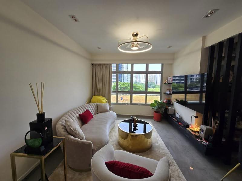 614A Tampines North Drive 1, 614A Tampines North Drive 1, Hougang / Punggol / Sengkang, 3 Bedrooms, 1,001 sqft, HDB Flat For Sale, by Zhi Wei Tan, 500259949 - Living Room - PropertyGuru.com.sg