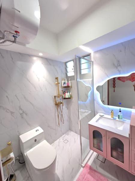 614A Tampines North Drive 1, 614A Tampines North Drive 1, Hougang / Punggol / Sengkang, 3 Bedrooms, 1,001 sqft, HDB Flat For Sale, by Zhi Wei Tan, 500259949 - Bathroom - PropertyGuru.com.sg