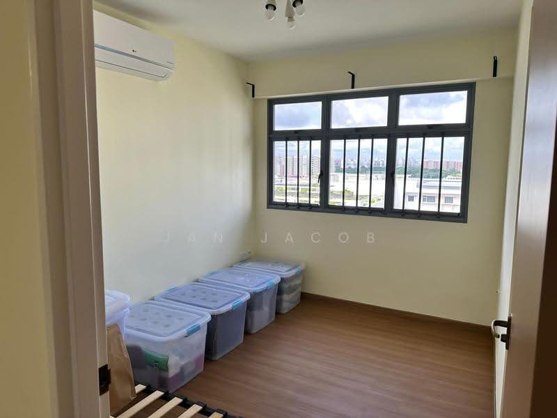 618B Tampines Street 61, 618B Tampines Street 61, Pasir Ris / Tampines, 3 Bedrooms, 1,001 sqft, HDB Flat For Rent, by Jan Jacob Chiong, 500259963 - Bedroom - PropertyGuru.com.sg