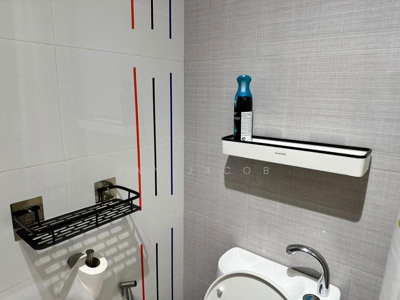 618B Tampines Street 61, 618B Tampines Street 61, Pasir Ris / Tampines, 3 Bedrooms, 1,001 sqft, HDB Flat For Rent, by Jan Jacob Chiong, 500259963 - Bathroom - PropertyGuru.com.sg