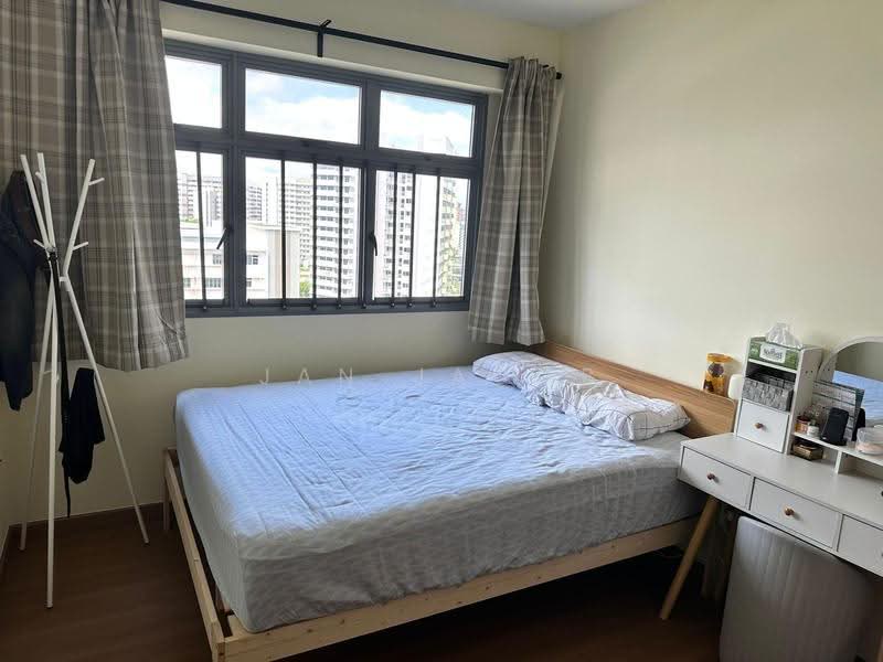 618B Tampines Street 61, 618B Tampines Street 61, Pasir Ris / Tampines, 3 Bedrooms, 1,001 sqft, HDB Flat For Rent, by Jan Jacob Chiong, 500259963 - Bedroom - PropertyGuru.com.sg