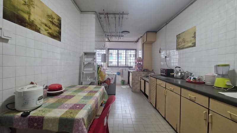 102 Gangsa Road, 102 Gangsa Road, Dairy Farm / Bukit Panjang / Choa Chu Kang, 3 Bedrooms, 1,109 sqft, HDB Flat For Sale, by Kaylee Toh, 500259966 - Kitchen - PropertyGuru.com.sg