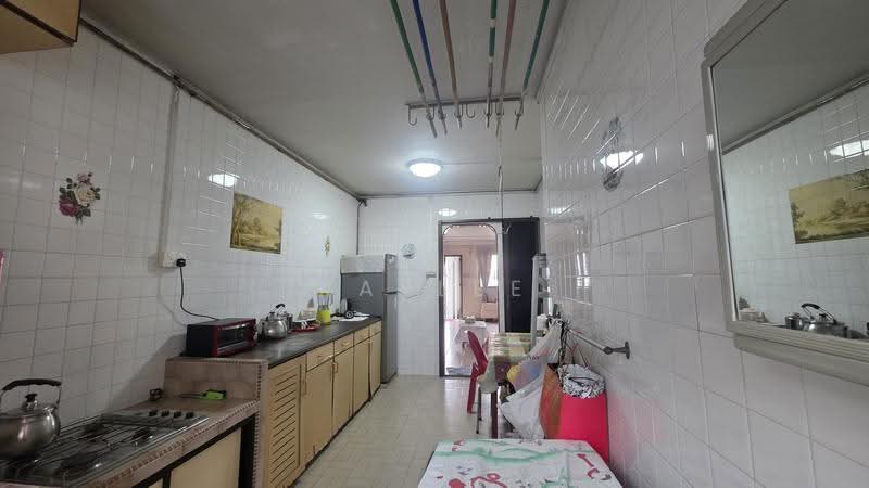 102 Gangsa Road, 102 Gangsa Road, Dairy Farm / Bukit Panjang / Choa Chu Kang, 3 Bedrooms, 1,109 sqft, HDB Flat For Sale, by Kaylee Toh, 500259966 - Kitchen - PropertyGuru.com.sg