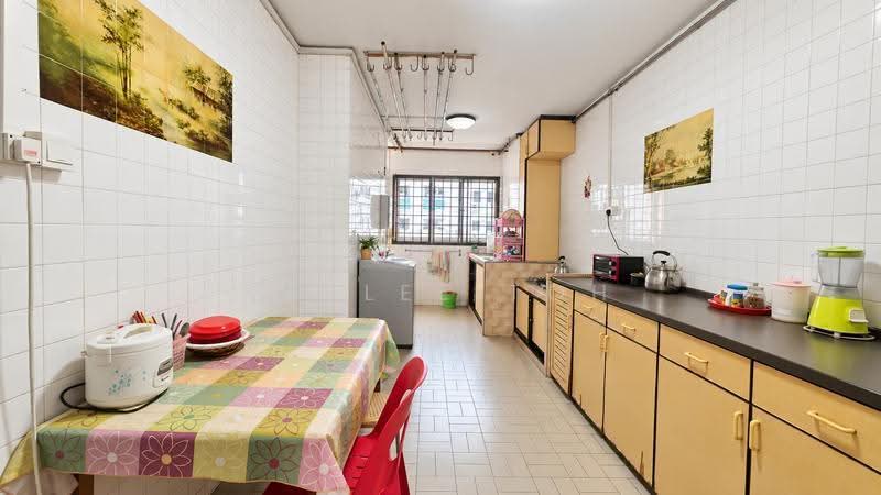 102 Gangsa Road, 102 Gangsa Road, Dairy Farm / Bukit Panjang / Choa Chu Kang, 3 Bedrooms, 1,109 sqft, HDB Flat For Sale, by Kaylee Toh, 500259966 - Kitchen - PropertyGuru.com.sg