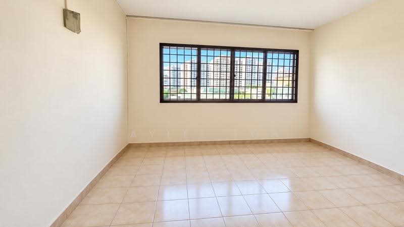 102 Gangsa Road, 102 Gangsa Road, Dairy Farm / Bukit Panjang / Choa Chu Kang, 3 Bedrooms, 1,109 sqft, HDB Flat For Sale, by Kaylee Toh, 500259966 - C.Bedroom 1 - PropertyGuru.com.sg