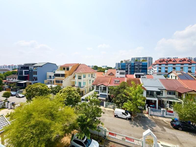 Greenlane Apartments, 3-3H Green Lane, East Coast / Marine Parade, 4 Bedrooms, 1,614 sqft, Apartment For Sale, by Sean Zhong, 500259975 - PropertyGuru.com.sg