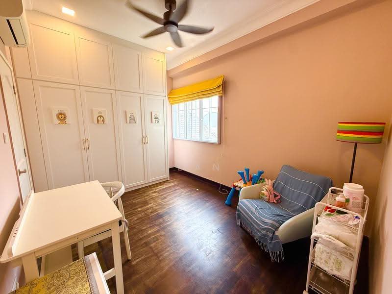 Greenlane Apartments, 3-3H Green Lane, East Coast / Marine Parade, 4 Bedrooms, 1,614 sqft, Apartment For Sale, by Sean Zhong, 500259975 - PropertyGuru.com.sg