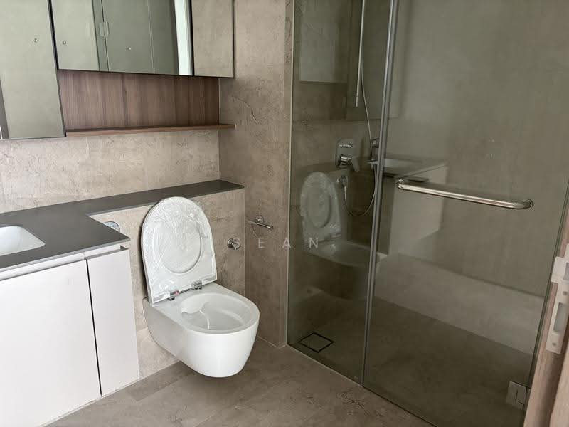 Norwood Grand, Admiralty / Woodlands, 2 Bedrooms, 710 sqft, Condominium For Rent, by Sean Timuari, 500259980 - Bathroom - PropertyGuru.com.sg