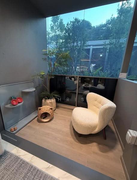 River Green, 11 River Valley Road, Orchard / River Valley, 2 Bedrooms, 657 sqft, Condominium For Sale, by Chris W, 500259986 - Balcony - PropertyGuru.com.sg