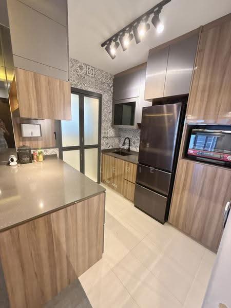 94 Dawson Road, 94 Dawson Road, Alexandra / Commonwealth, 2 Bedrooms, 678 sqft, HDB Flat For Sale, by Valerie Quek, 500259988 - Kitchen - PropertyGuru.com.sg