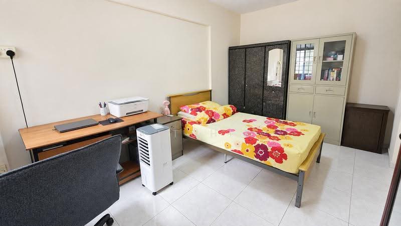 214 Yishun Street 21, 214 Yishun Street 21, Sembawang / Yishun, 2 Bedrooms, 721 sqft, HDB Flat For Sale, by Ritchie Li, 500259994 - Bedroom - PropertyGuru.com.sg