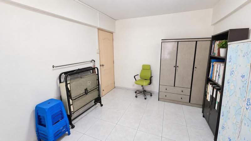 214 Yishun Street 21, 214 Yishun Street 21, Sembawang / Yishun, 2 Bedrooms, 721 sqft, HDB Flat For Sale, by Ritchie Li, 500259994 - Interior - PropertyGuru.com.sg