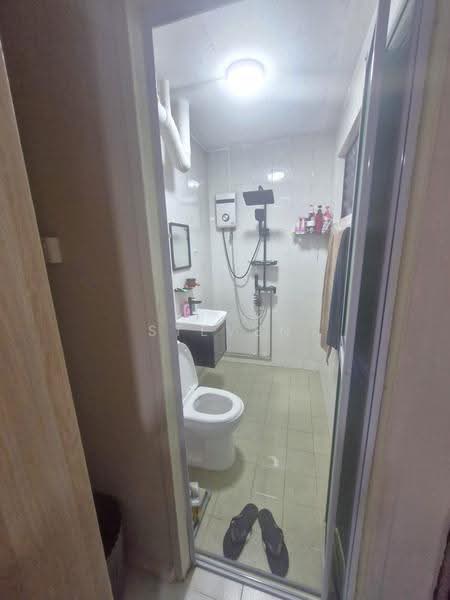 337 Woodlands Avenue 1, 337 Woodlands Avenue 1, Admiralty / Woodlands, Room Rental, 130 sqft, HDB Flat For Rent, by Steven Choo, 500260007 - Bathroom - PropertyGuru.com.sg