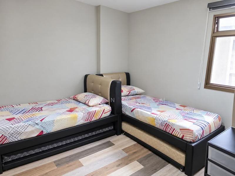 677C Jurong West Street 64, 677C Jurong West Street 64, Boon Lay / Jurong / Tuas, 3 Bedrooms, 990 sqft, HDB Flat For Sale, by Yi Long Lim, 500260010 - PropertyGuru.com.sg